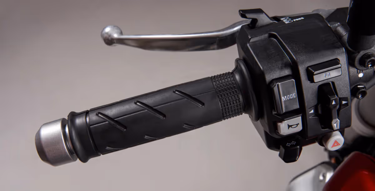 CB 1000R detalhe 10_4