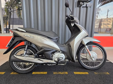 honda-pousoalegre-biz110-prata.jpeg