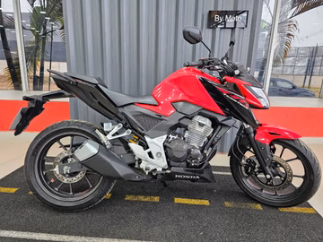 honda-pousoalegre-cb300-vermelha.jpeg